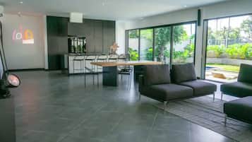 Luxury Villa | Living area