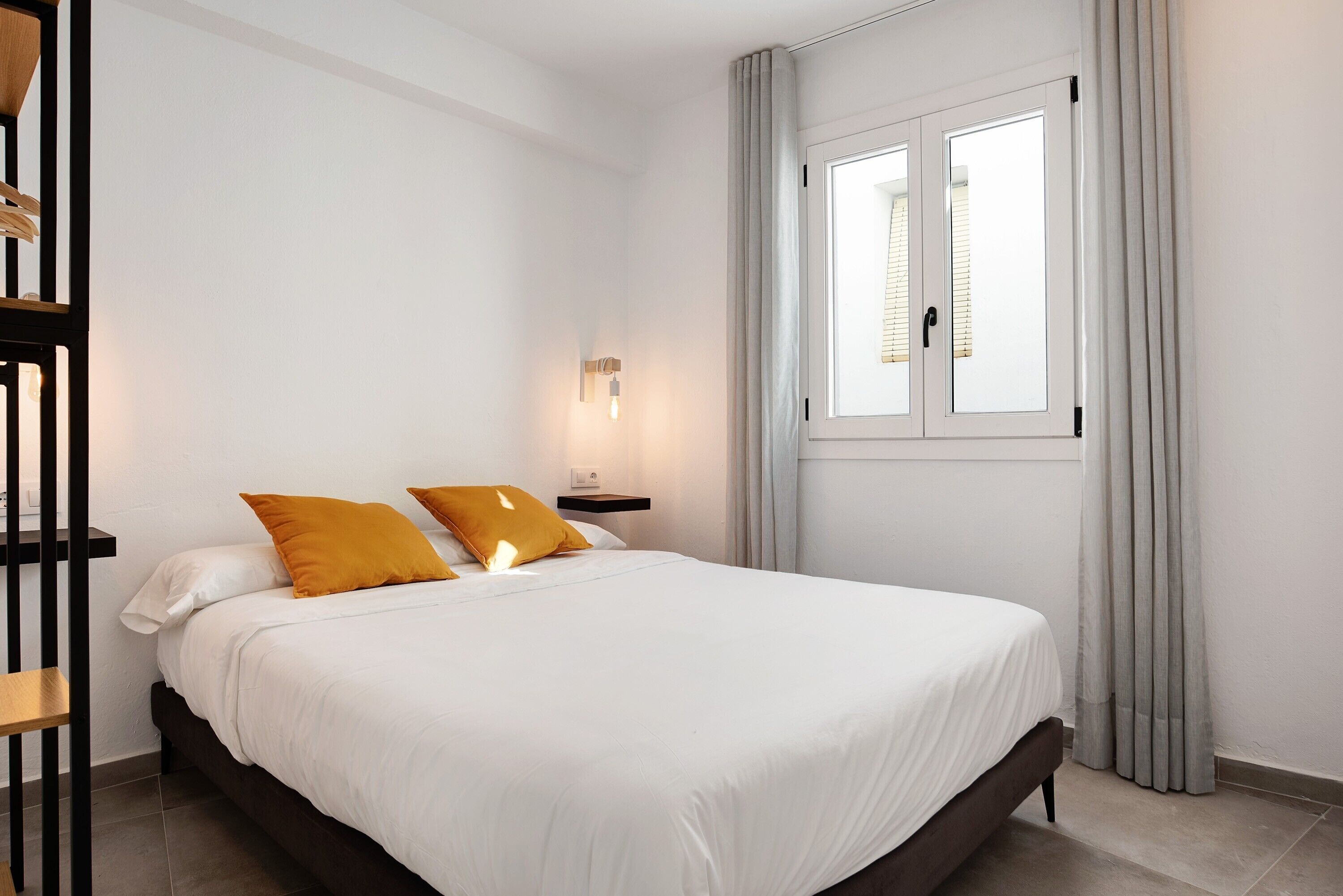 2 habitaciones, wifi gratis y ropa de cama 