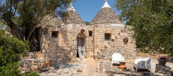 Villa Trulli Colle Specchia with Private Pool Surrounded by Nature