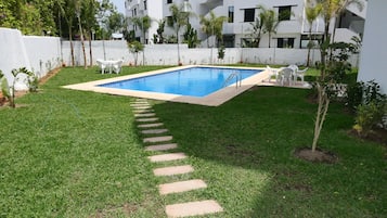 Udendørs pool