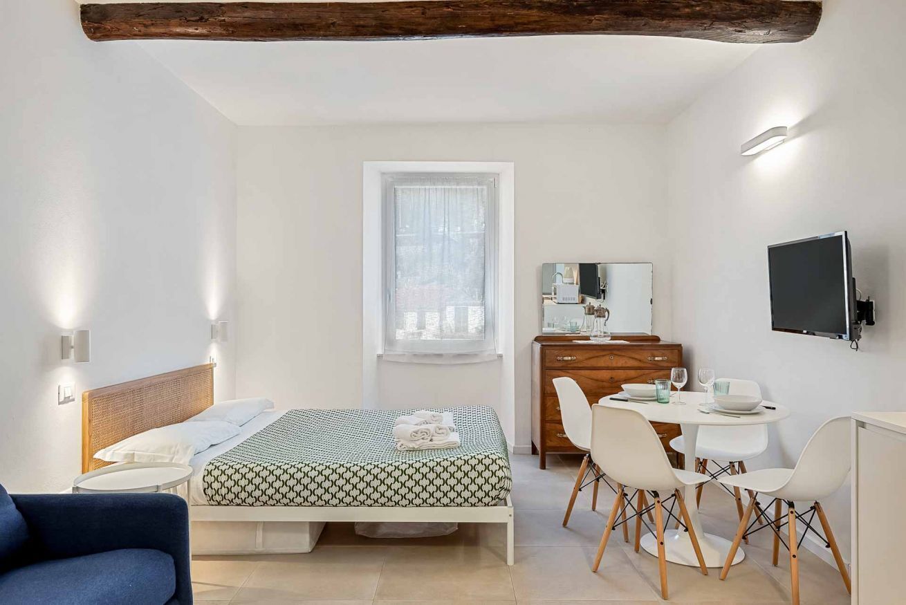 1 Schlafzimmer, Bügeleisen/Bügelbrett