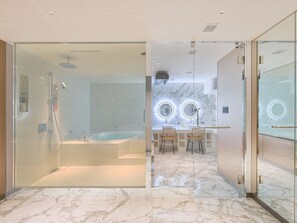 Sauna, bañera de hidromasaje
