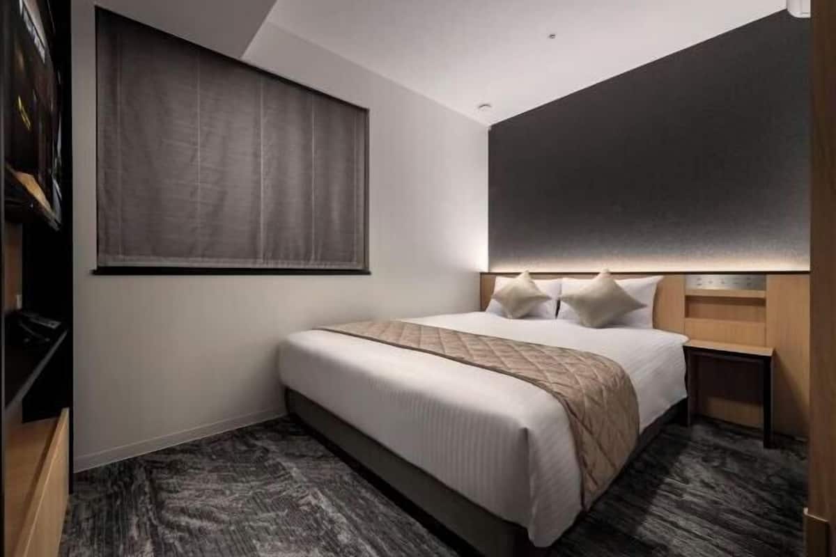 Coffres-forts dans les chambres, Wi-Fi gratuit, draps fournis