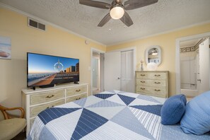 2 bedrooms, internet - Updated Two bedroom, two bath bayside condo with large outdoor pool (Ocean City)