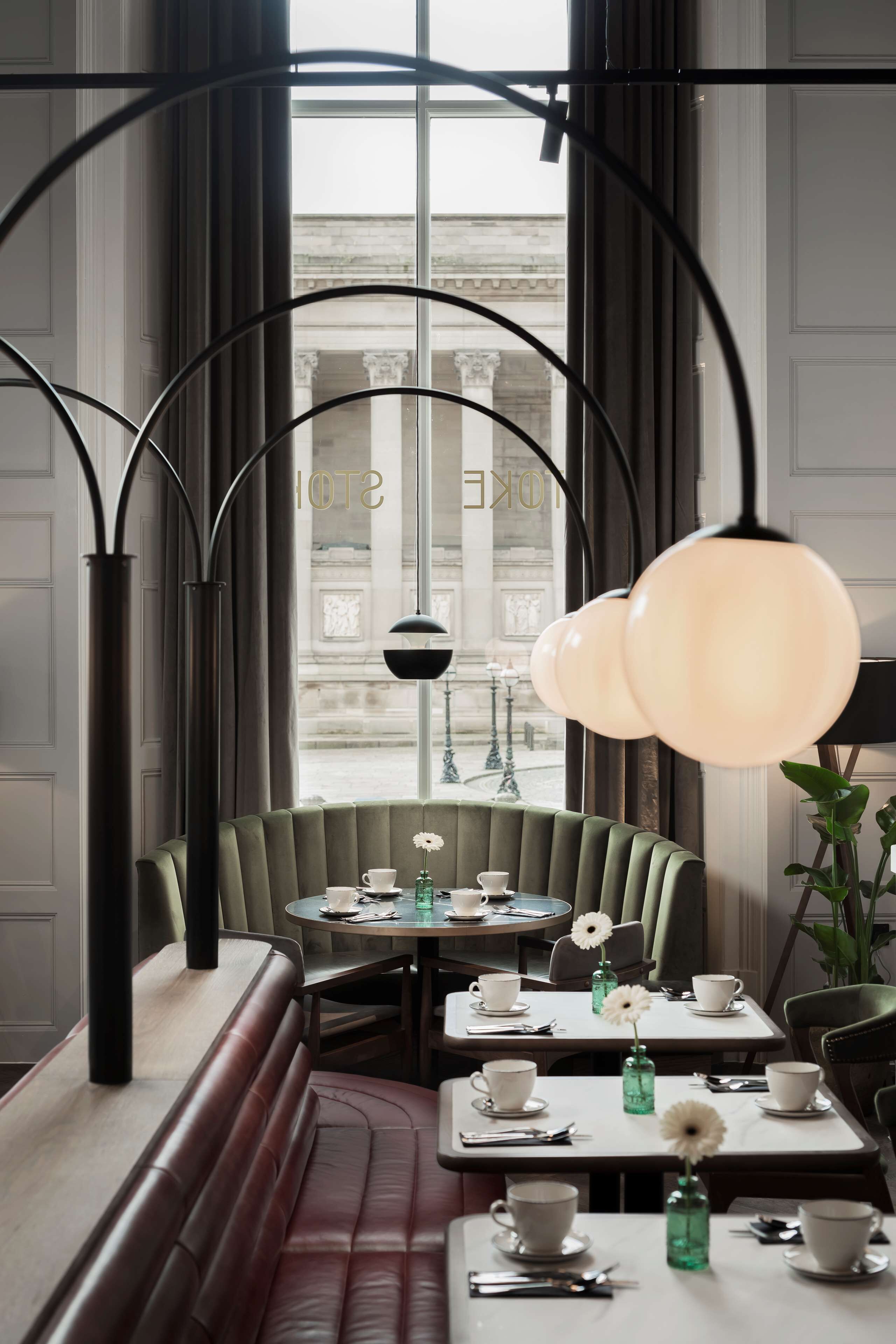 Desayuno buffet diario (GBP 14.95 por persona)