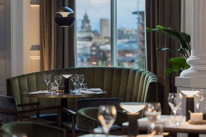 Restaurant - Radisson RED Liverpool (Liverpool)
