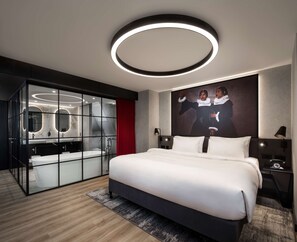 Suite (St Georges View) | 1 bedroom, hypo-allergenic bedding, in-room safe, desk