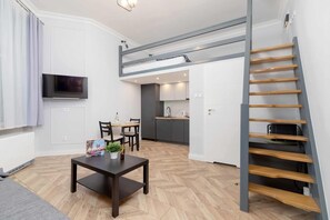 Interior - Sunny Studio with Mezzanine | Close to Main Square (Kraków)