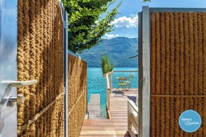 Property grounds - Chalet Coquillage – Waterfront Escape on Lake Annecy (DOUSSARD)