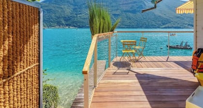 Chalet Coquillage – Waterfront Escape on Lake Annecy