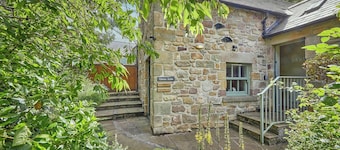 Garden Stable at Hallsteads: Luxury Stone Cottage, with Parking