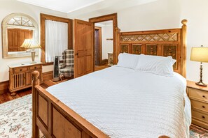 1 habitación, tabla de planchar con plancha, wifi gratis y ropa de cama 