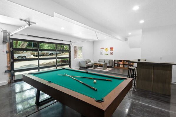 Game room