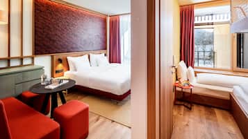 2 chambres, minibar, coffres-forts dans les chambres, bureau