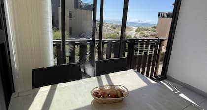 Seafront apartment, 2 bedrooms, 6 people