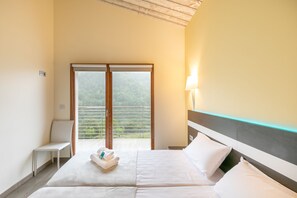 3 makuuhuonetta, silitysrauta/-lauta, Wi-Fi, vuodevaatteet