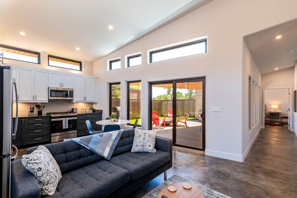 تلفزيون ذكي