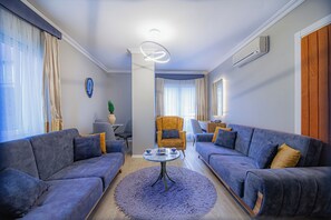 Elite Condo | Living area - la palace (Istanbul)