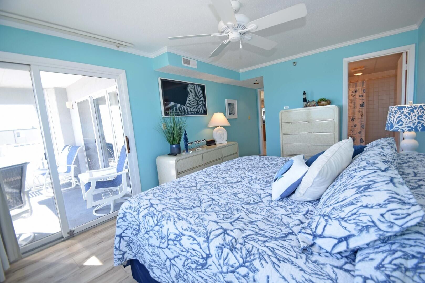 Condo, 3 Bedrooms | 3 bedrooms, iron/ironing board, free WiFi