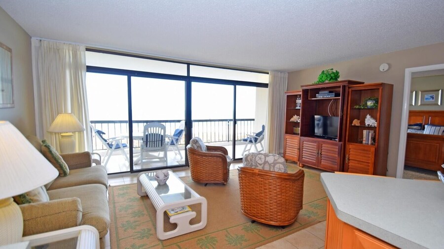 Irene 506 2 Bedroom Condo by RedAwning