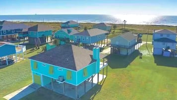 House, 3 Bedrooms | Exterior