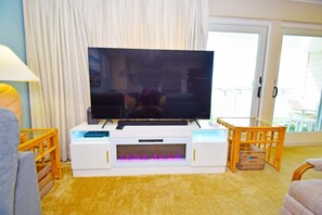 콘도, 침실 2개 | 거실 공간