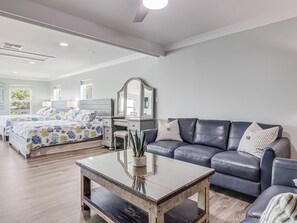 Studio | Wohnbereich | Smart-TV