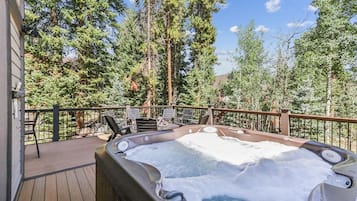 House, Multiple Bedrooms | Terrace/patio