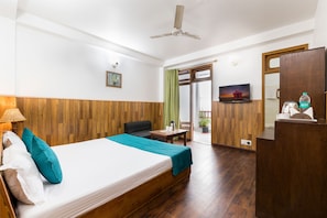 Family Double Room | Iron/ironing board, free WiFi, bed sheets - Hotel Kullu Valley (Kullu)