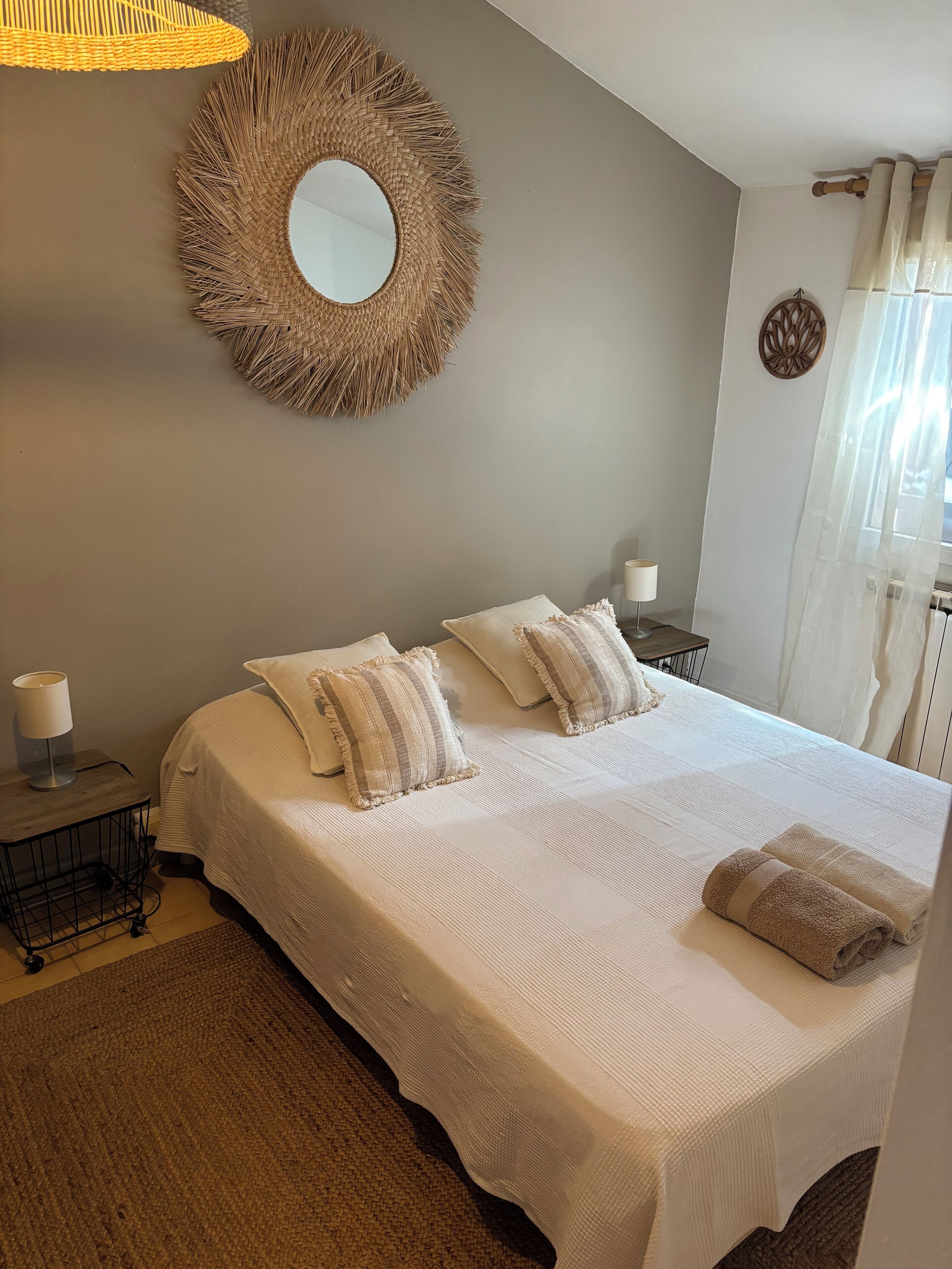 3 bedrooms, iron/ironing board, travel cot, free WiFi