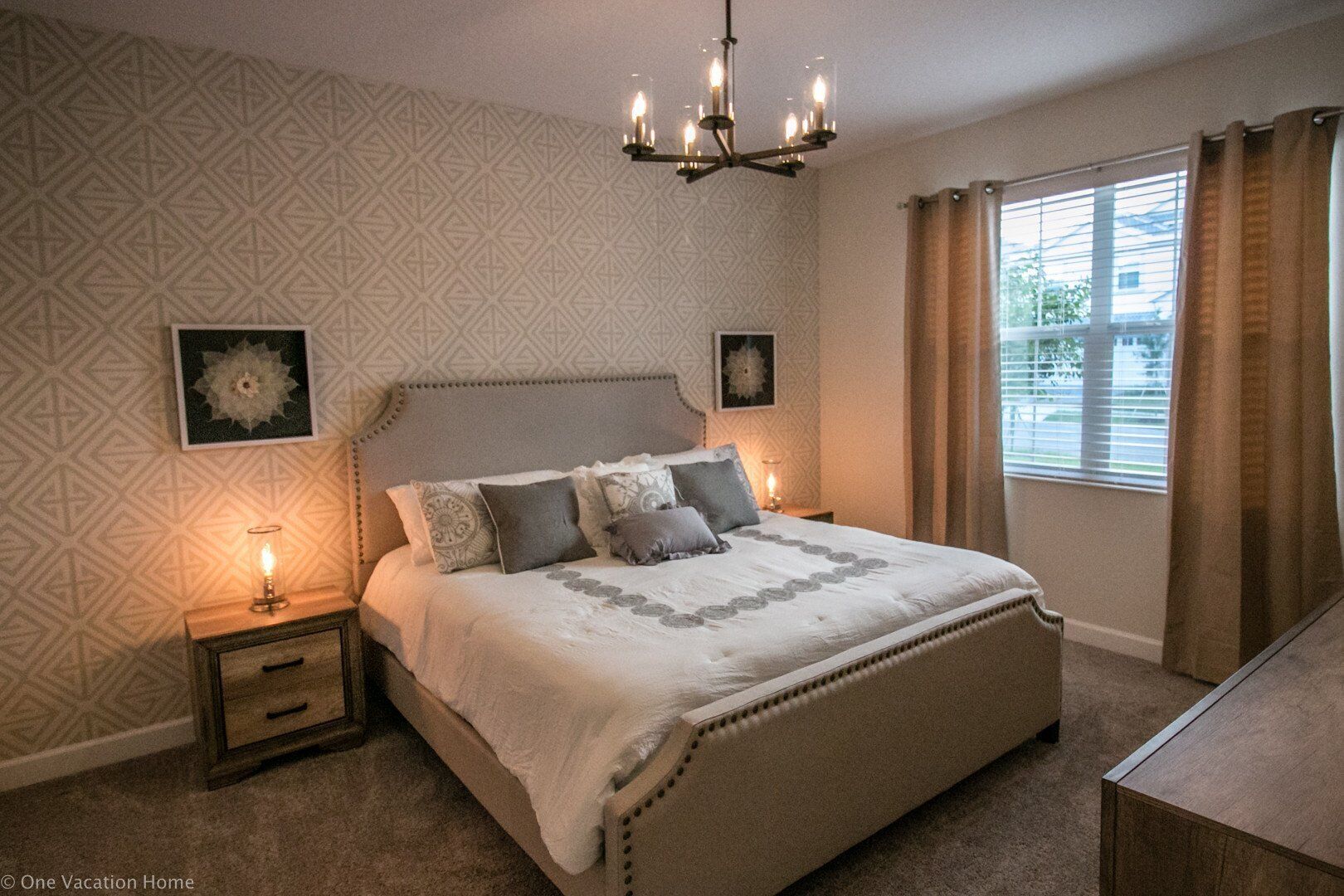 6 bedrooms, iron/ironing board, WiFi, bed sheets