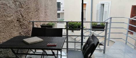 Apartment (Superior Two bedroom Apartment with T) | Terrace/patio