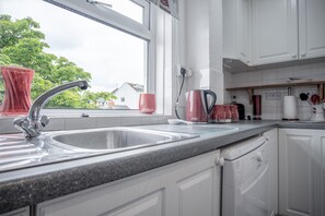 Appartement (2 Bedrooms) | Cuisine privée