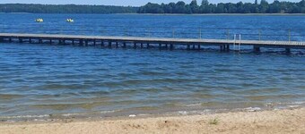 Holiday home with garden, close to the lake