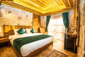 Premium Double Room | In-room safe, laptop workspace, blackout curtains, soundproofing - Flavia Cappadocia Hotel (Nevsehir)