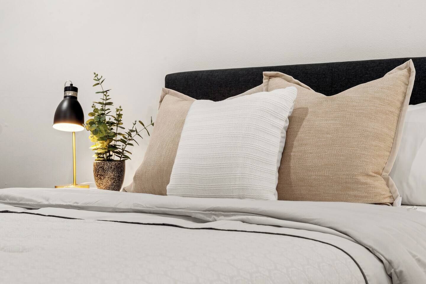 1 habitación, escritorio, tabla de planchar con plancha y wifi gratis 