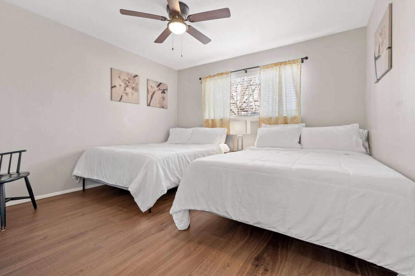 1 habitación, escritorio, tabla de planchar con plancha y wifi gratis 