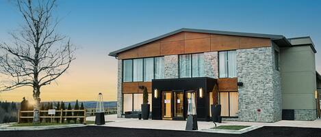 Façade de lâhĂ©bergement