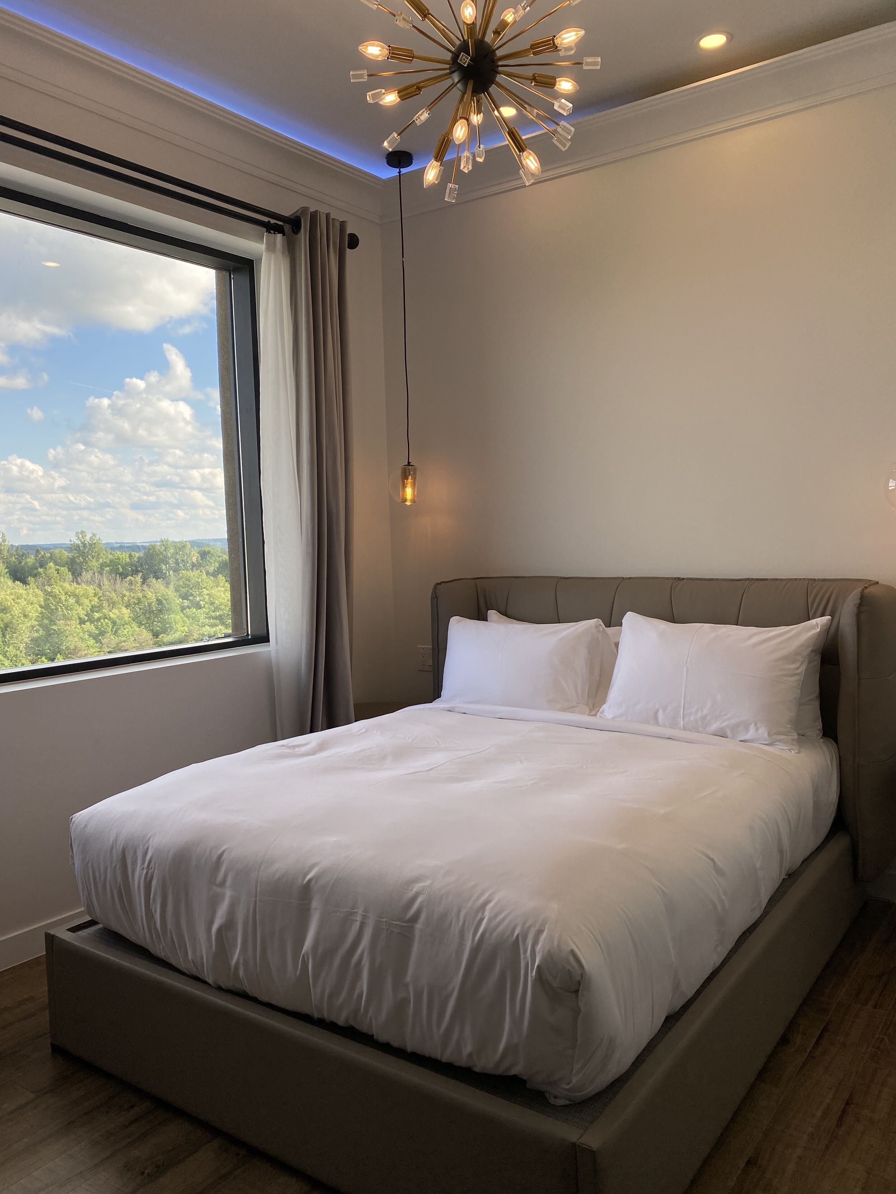 luxury room, 2 bedrooms | 2 bedrooms, premium bedding, pillow-top beds, minibar