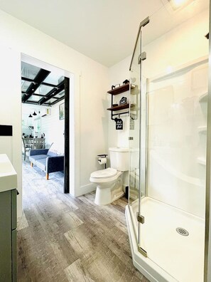Hair dryer - Modern Shipping Container Cabin (Rocky Point)