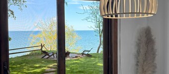 *HOT TUB * Lake Front | Near Olcott Beach | King Bed