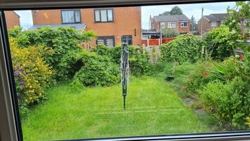 Rumah | 3 kamar tidur, setrika/meja setrika, Wi-Fi gratis, dan seprai linen