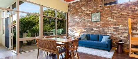 Fernseher, Arbeitsbereiche