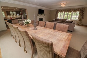 Cottage | Dining - Bodmin Country House (Bodmin)