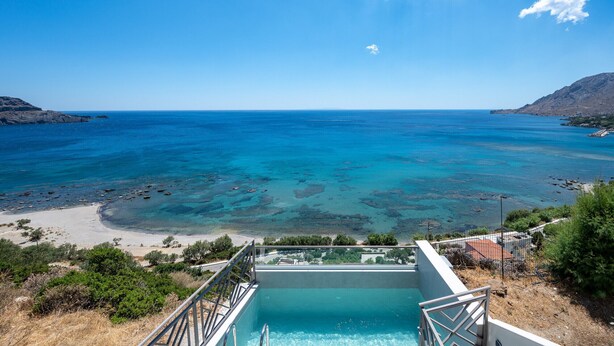 A pool with a view of a beach and the sea. - Sunset view villa in plakias,sea view,Private pool (Plakias)