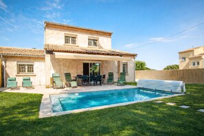 Pool - Christine's Cabanon (L'Isle-sur-la-Sorgue)