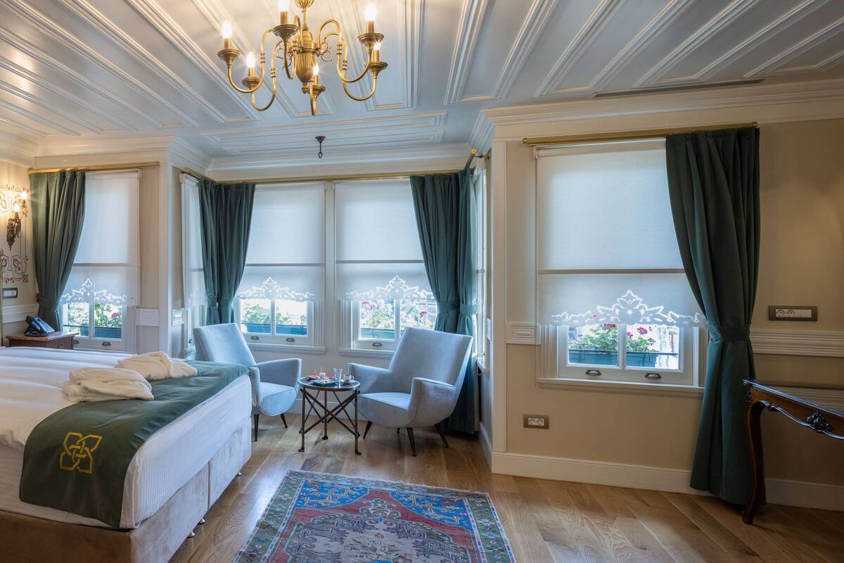 Junior Double Room