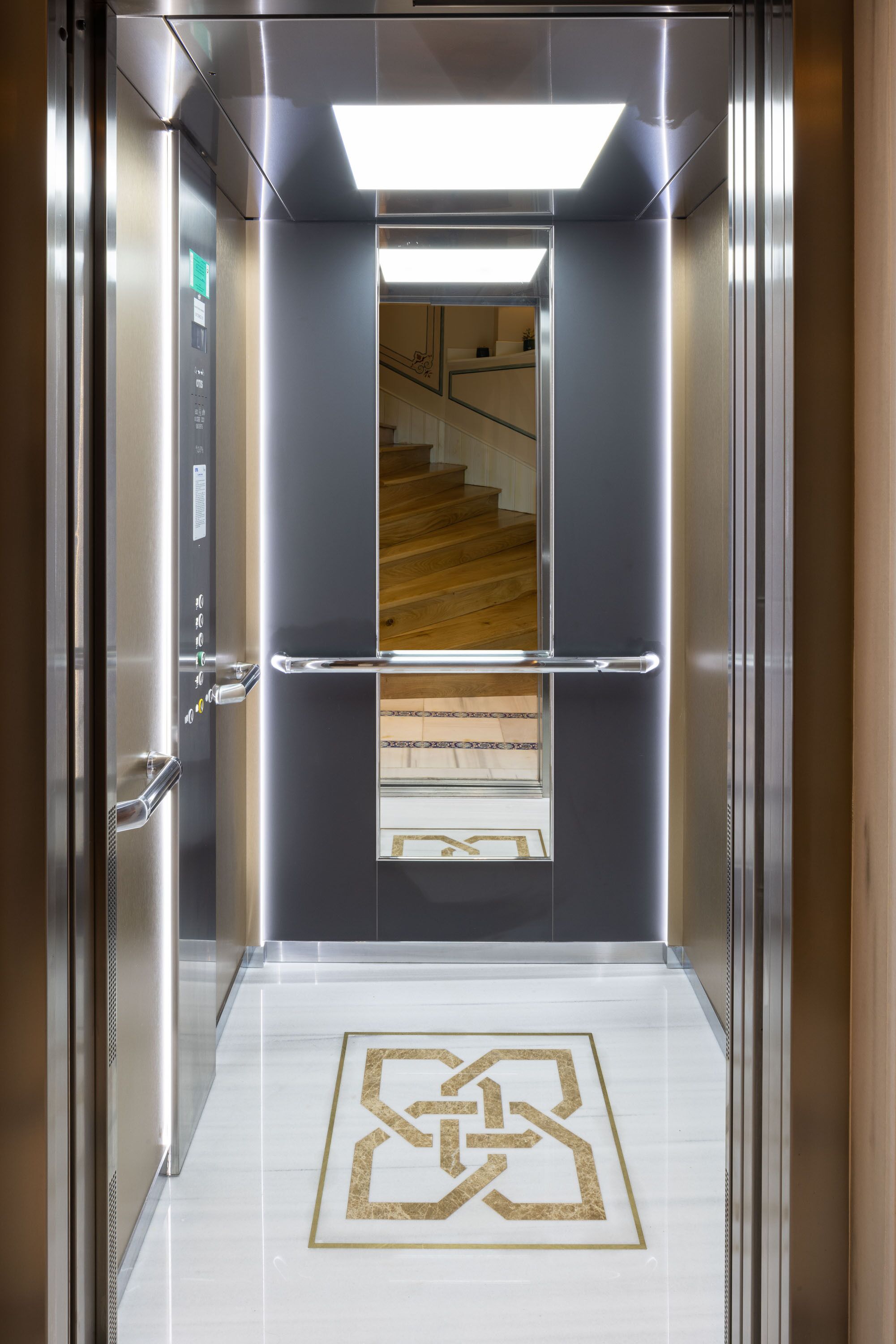 Elevator