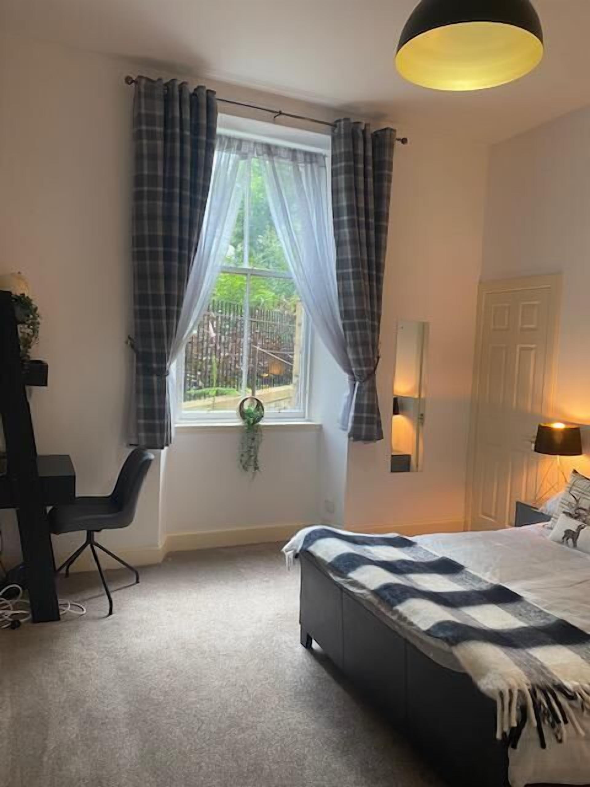 City Apartment, Accessible, Private Bathroom (Homely ) | 1 bedroom