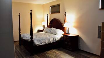 1 bedroom, iron/ironing board, WiFi, bed sheets